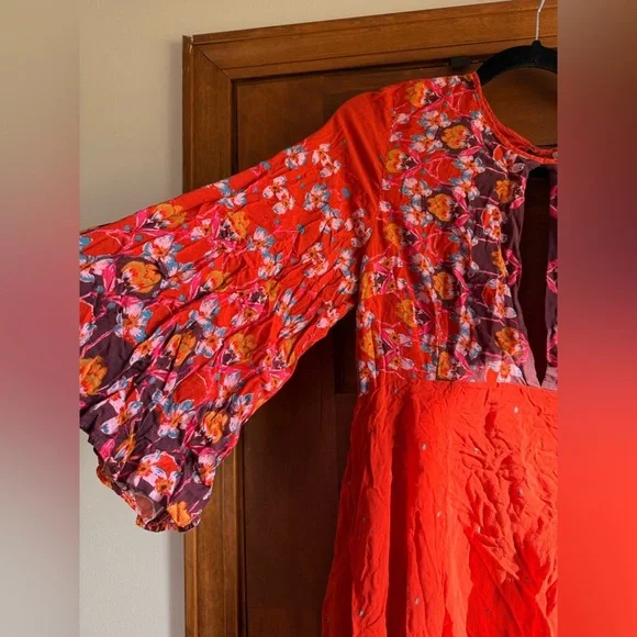 Urban Outfitters Ecote Tyler split-neck bell-sleeve mini dress - Picture 5 of 7